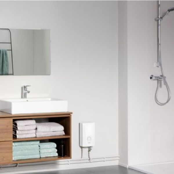 Calentador Eléctrico Instantáneo CLAGE CEX TECNA | Control Electrónico 20-60°C TECNA
