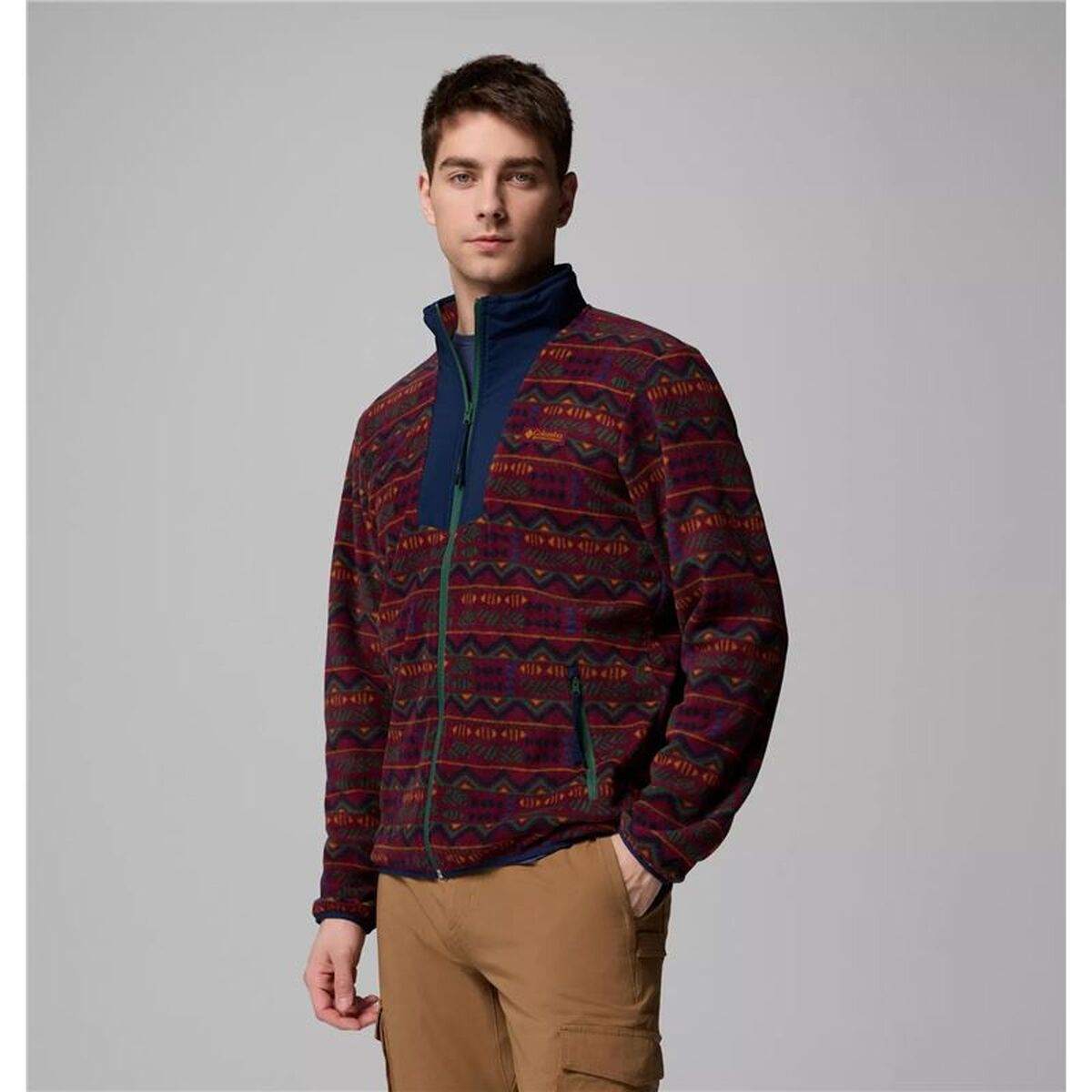 V2HAABD8E923CEAF4803E26EF44533543B8R7640267P3