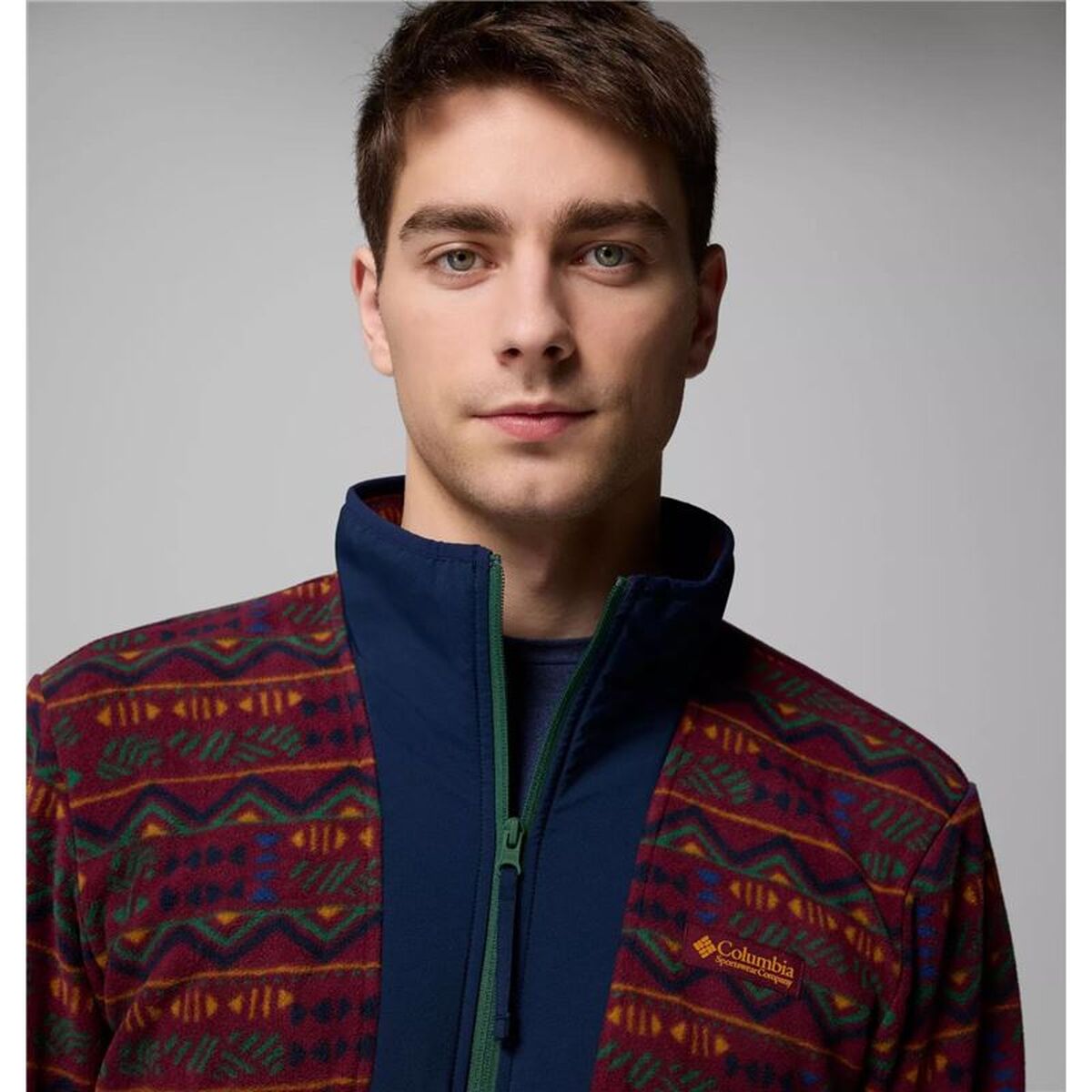 V2H00E885B15E3F7EEBDE874D5411DF720ER7640270P4