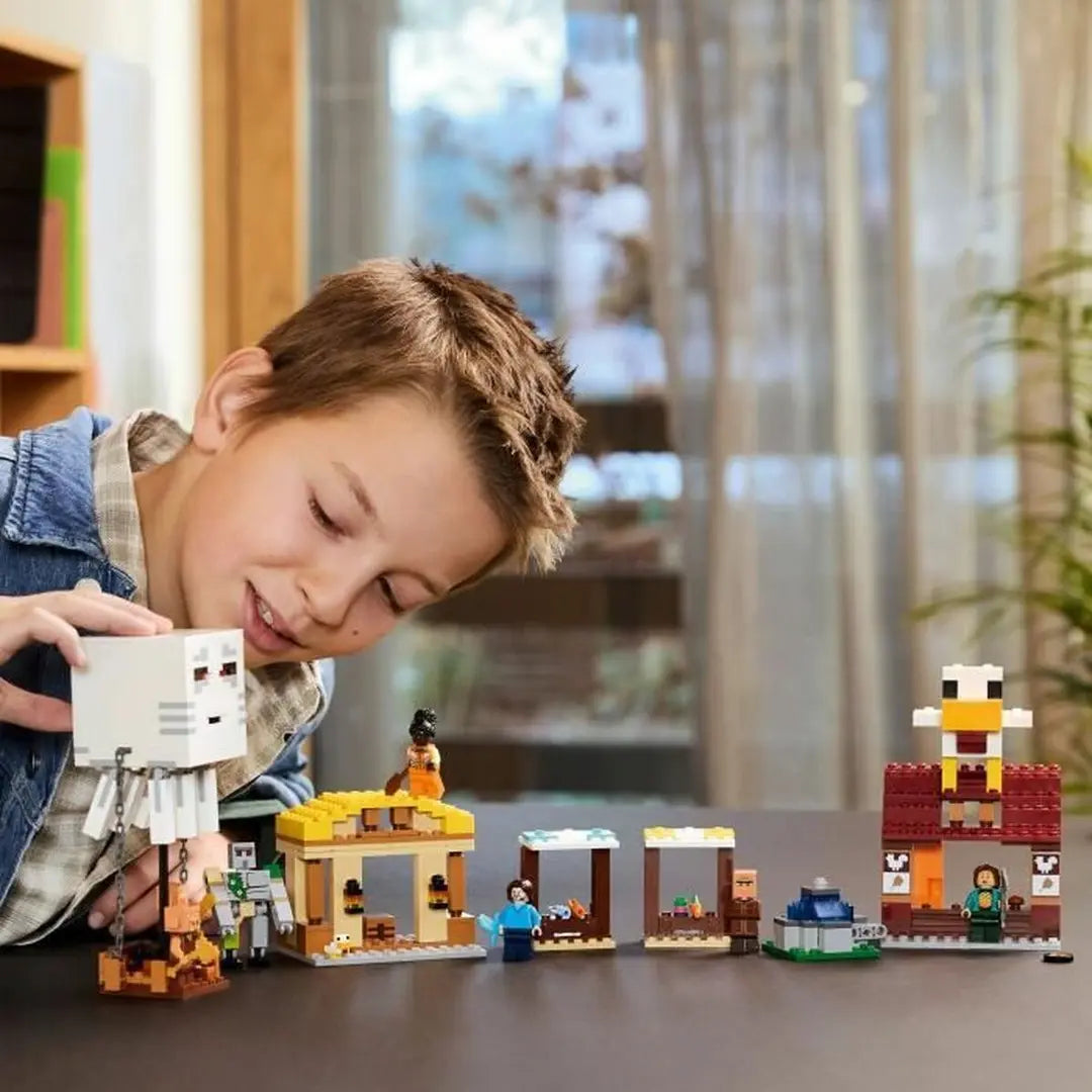 Lego Minecraft 21273 Juego de Construcción 555 Piezas - TU ULTIMO CLIC
