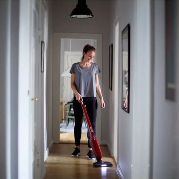 Aspirador Escoba Nilfisk EASY 2 en 1 Sin Cable - TU ULTIMO CLIC