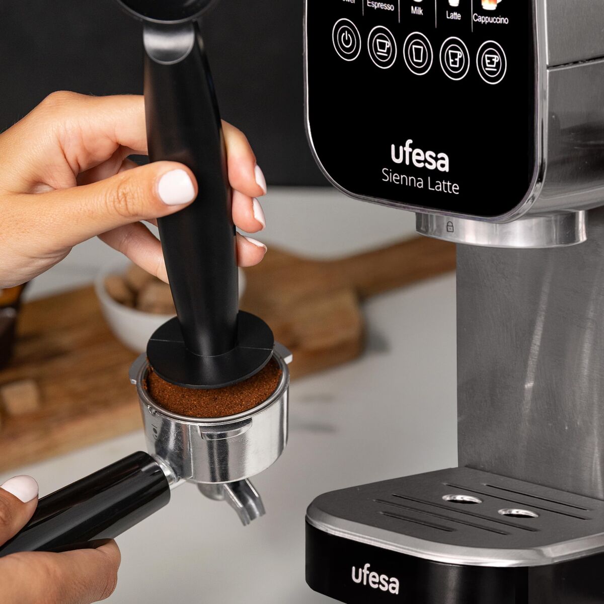 V1HC6340B2E75EB73EC4683E6F17E2D2CD2RP6