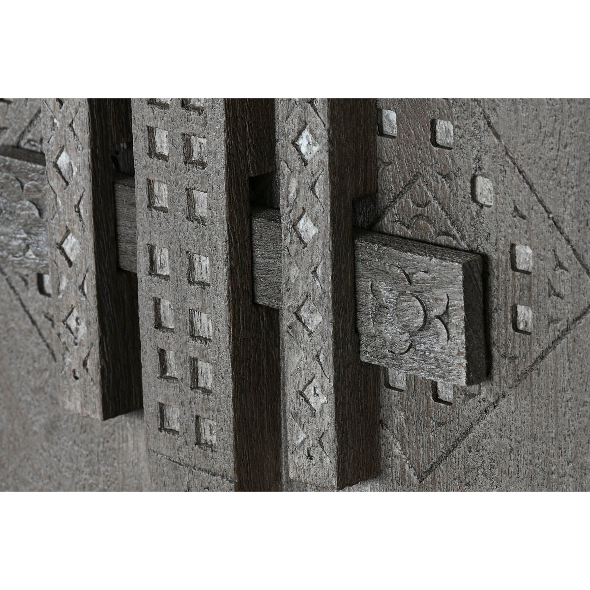 V8H5B9F94C4EB45606AB9D2D636391B776DR6384585P6