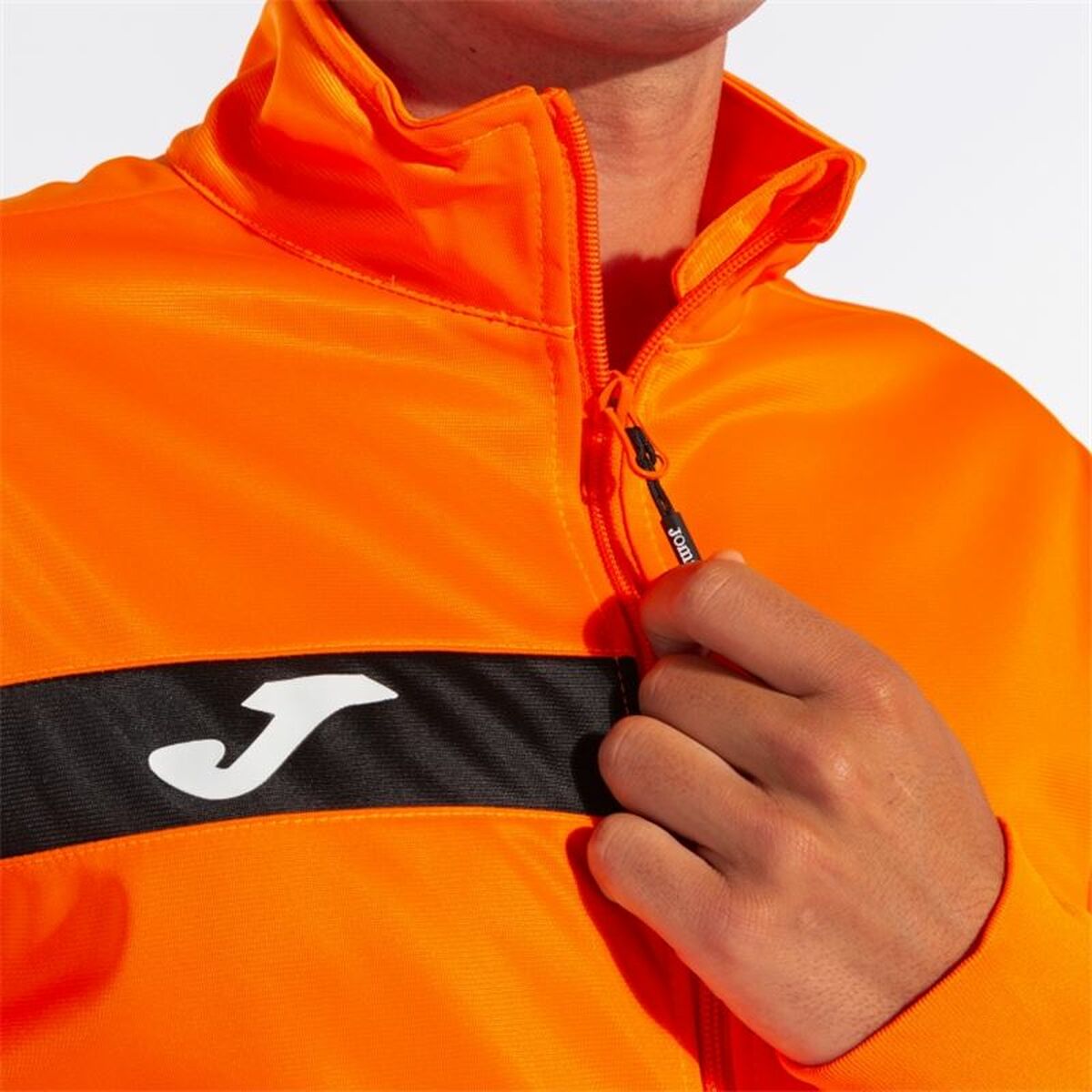 V5HAD46B2230D053E4C194A245656C1750ER6174966P2