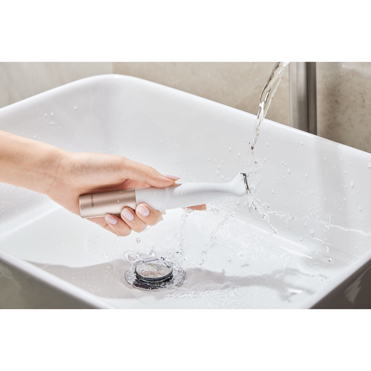 V5H02A9C4DD3921A2DF9BF9585BFB2F1653R5586734P3