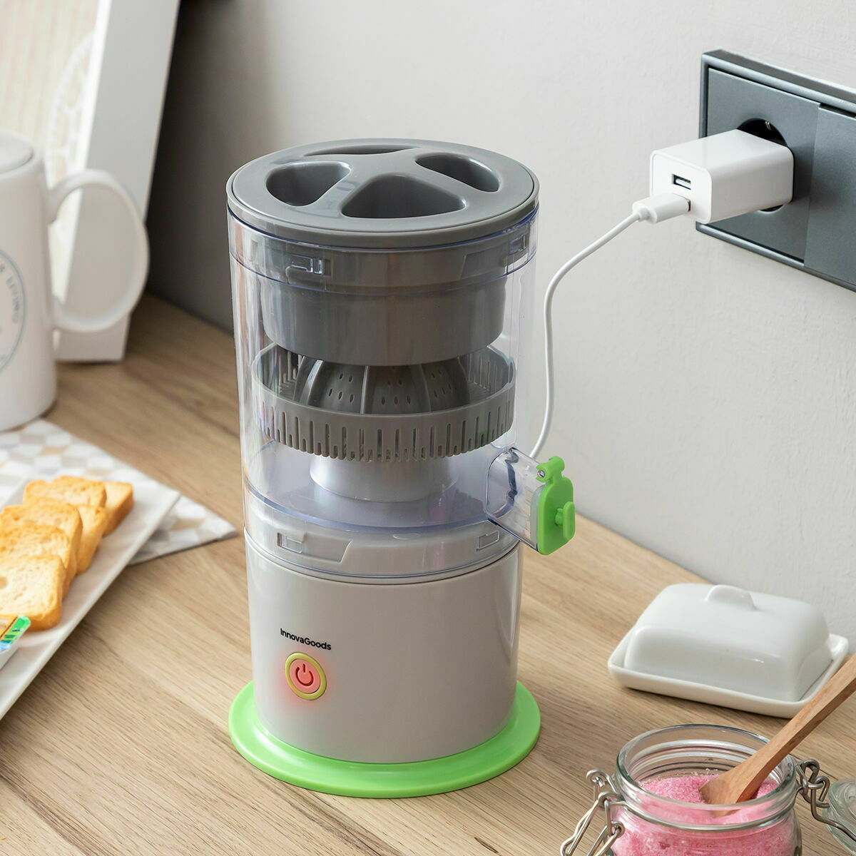 Exprimidor Automático Juisso InnovaGoods Recargable - TU ULTIMO CLIC