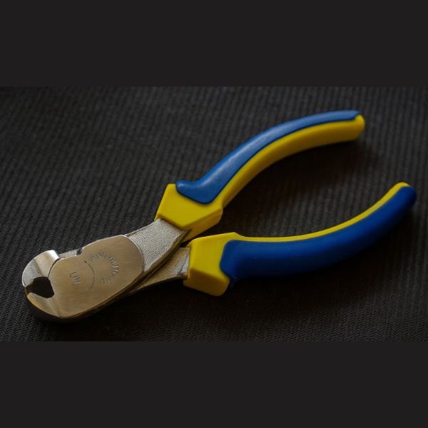 Alicate de Corte Frontal 160mm MT PLUS - TU-ULTIMO-CLIC