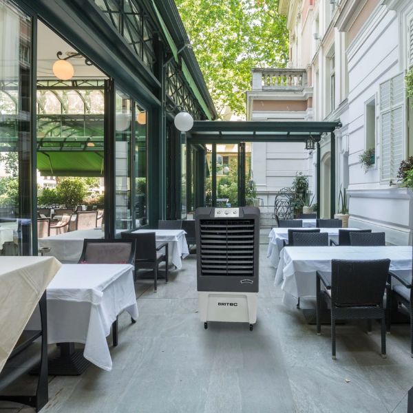 Climatizador Evaporativo Profesional BRITEC Coolvent BKT-4 105W Bajo Consumo