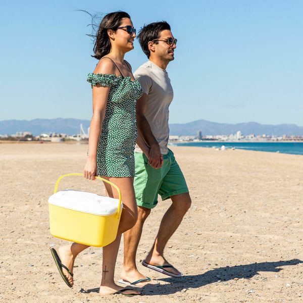 Nevera Rígida Lilty InnovaGoods 15 L – Retro Turquesa, Aislamiento Airpop y Tapa con Portavasos InnovaGoods