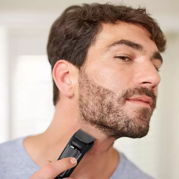 Recortador de Barba Philips Multigroom MG3720/15 - 7 en 1 con Cuchillas Autoafilables - TU-ULTIMO-CLIC