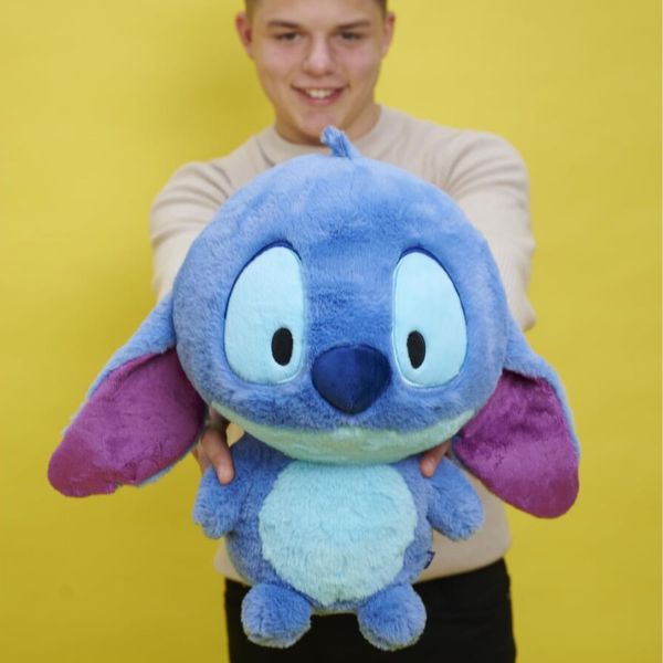 Peluche Stitch Disney 35 cm - Huggable de Simba: ¡El Experimento 626 más Adorable! Smoby